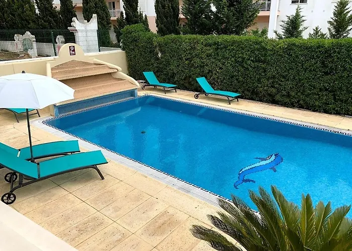 Moments - 招待所 波尔蒂芒