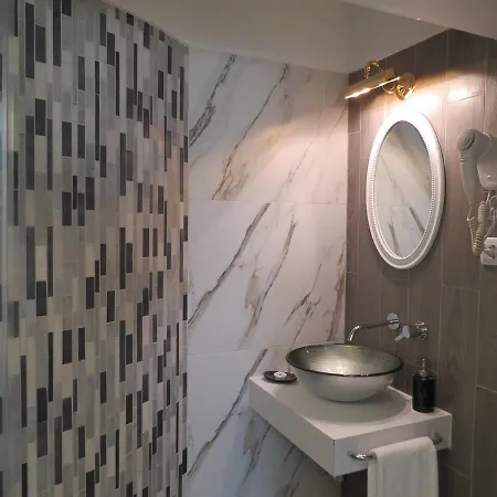 Moments - Портіман