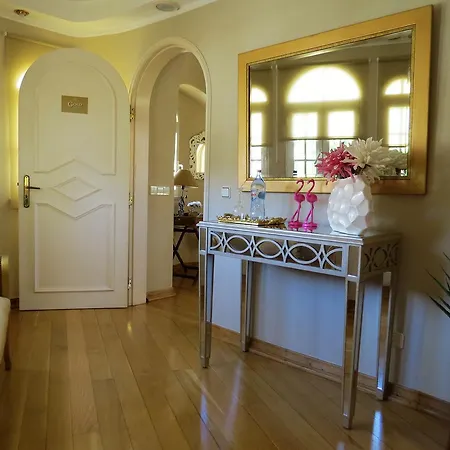 Guest house Moments - 3*